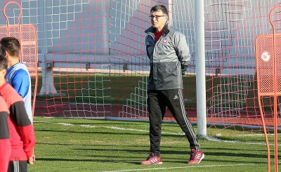 Η πρώτη προπόνηση του Τάκη Λεμονή