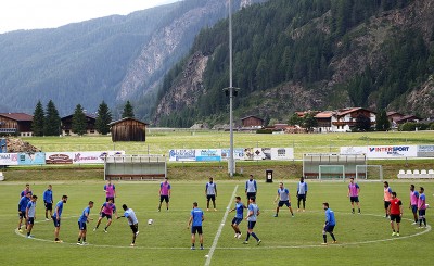 Η απογευματινή προπόνηση στο Λάνγκενφελντ (29/06)