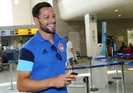Αναχωρεί για Ισραήλ ο Θρύλος (photos)