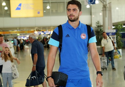 Αναχωρεί για Ισραήλ ο Θρύλος (photos)