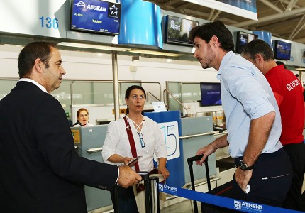 Αναχωρεί για Ισραήλ ο Θρύλος (photos)