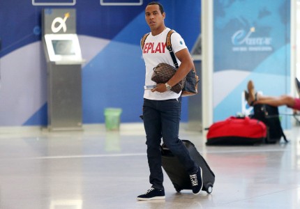 Αναχώρησε για το πρώτο βήμα (photos)