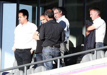 Τα είπαν με Σάντος