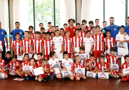 Λατρεία για τους 