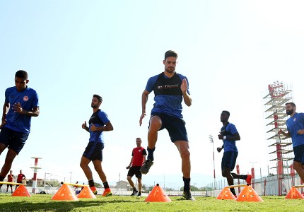 Φουλάρει για Λάρισα (photos)