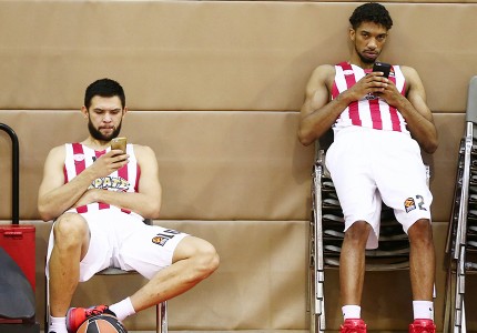 Μία παρέα, μία οικογένεια