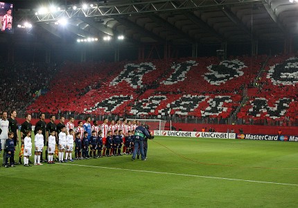 Στον Πειραιά, (θα) προσκυνάτε ΟΛΟΙ (photos, video)