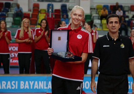 Η πρώτη κούπα της σεζόν (photos)