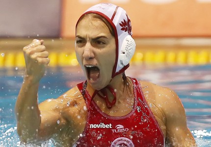 Η χρυσή επιτυχία του Θρύλου (photos)