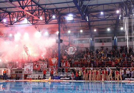 Η χρυσή επιτυχία του Θρύλου (photos)
