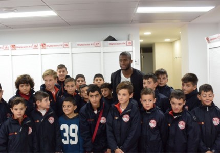 Επίσκεψη στον Πειραιά