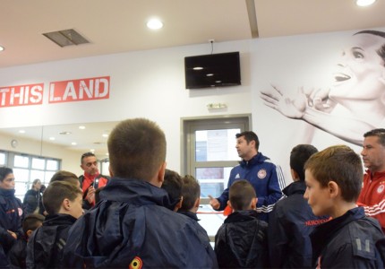 Επίσκεψη στον Πειραιά