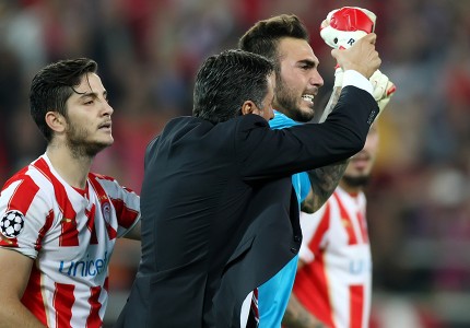 Χρόνια πολλά, γίγαντα Ρομπέρτο (photos, videos)