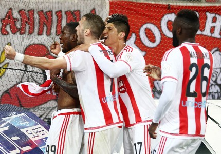 Βαζέλα, ΠΟΝΑΣ! (photos, video)