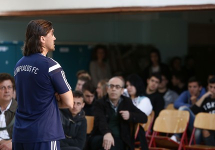 Επίσκεψη Αμανατίδη στο 1ο ΕΠΑΛ Πειραιά (photos)