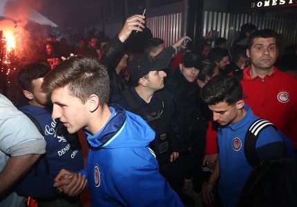 Παντού είναι Πειραιάς! (photos, video)