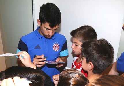 Δίπλα στα ινδάλματά τους (photos)