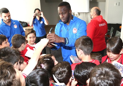 Δίπλα στα ινδάλματά τους (photos)