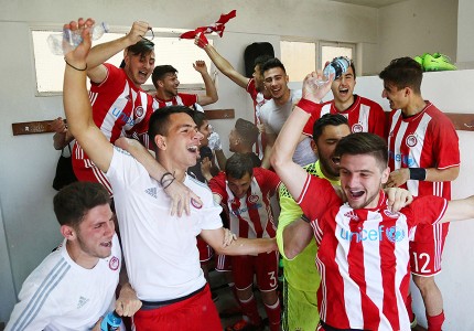 Πανηγύρισαν την επιτυχία τους (photos)