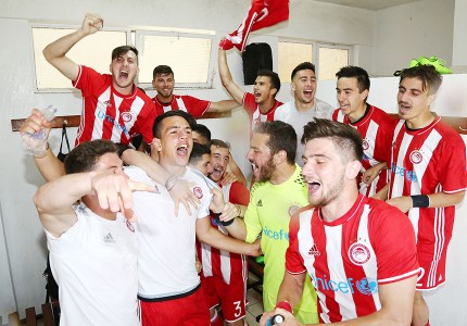 Πανηγύρισαν την επιτυχία τους (photos)