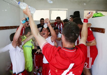 Πανηγύρισαν την επιτυχία τους (photos)