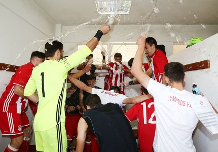 Πανηγύρισαν την επιτυχία τους (photos)