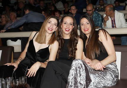 Έτσι γλεντάει ο Πειραιάς (photos)