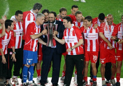 Φιέστα με 6άρα... και ο εφιάλτης τους ξεκίνησε! (videos, photos)