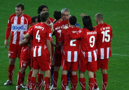 Φιέστα με 6άρα... και ο εφιάλτης τους ξεκίνησε! (videos, photos)