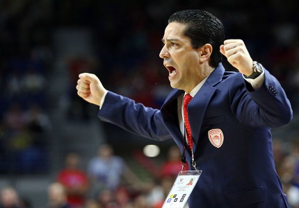 Βασίλη, κοίτα τι έκανες... (photos, video)