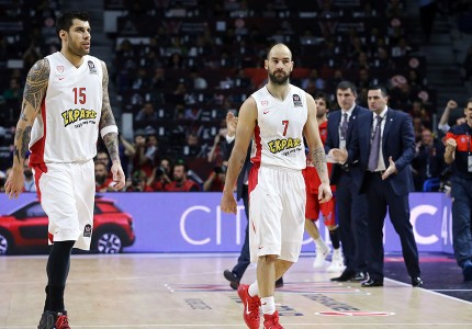 Βασίλη, κοίτα τι έκανες... (photos, video)