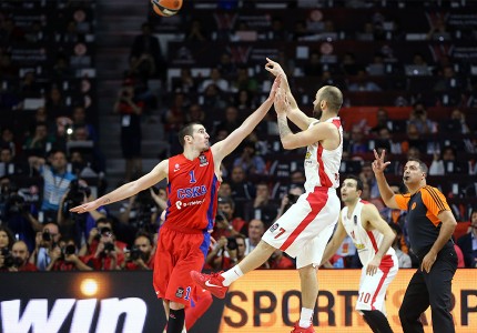 Βασίλη, κοίτα τι έκανες... (photos, video)