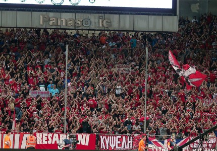 Κύπελλο με ένα έργο τέχνης! (photos, video)