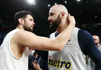 Αγκαλιές με Πέρο Άντιτς! (photos)