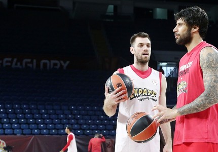 Έτοιμος ο Θρύλος! (photos-videos)