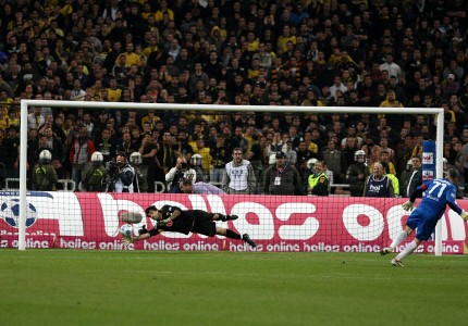 Ψυχωμένος ο Θρύλος, 