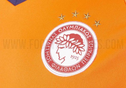 ΤΑ ΣΠΑΕΙ η νέα φανέλα! Δείτε νέες φωτογραφίες!