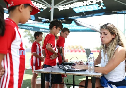 Dab και... κολπάκια με την μπάλα! (Photos)