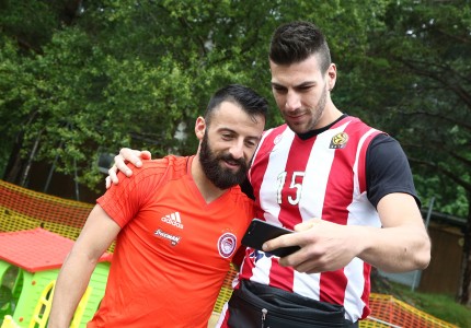 Στο Ζέεφελντ με φανέλα Πρίντεζη! (photos)