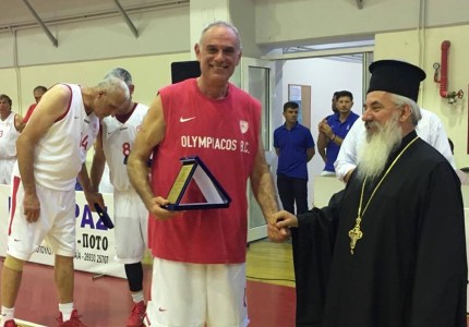 Τιμήθηκε ο Καμπούρης (photos)