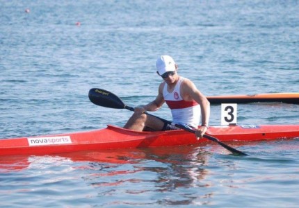 Σαρωτικός ο Θρύλος! (Photos)