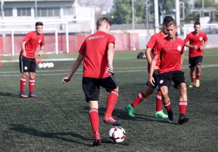 Ξεκίνησαν και οι Έφηβοι (photos)