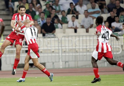 Τέλος ο τίτλος από την πρεμιέρα! (photos, video)