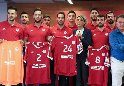 Νέα εποχή για το χάντμπολ με την παρουσία του Θρύλου!