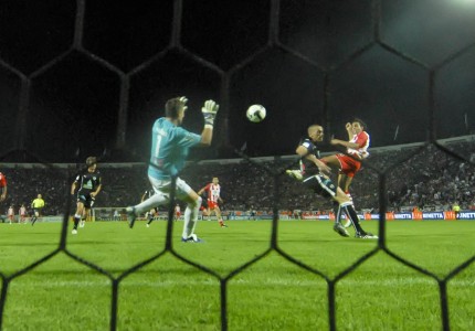 Μοίρασε πόνο στην Τούμπα (video)