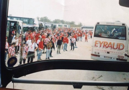 Το γήπεδο δεν είναι θέατρο, είναι πάθος, είναι έκφραση, είναι η τρέλα 90 λεπτών...