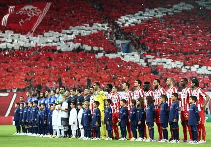 Γονάτισε και τη Γιουβέντους (photos, video)