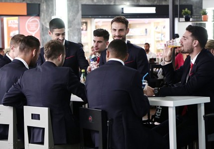 Η αναχώρηση του Θρύλου (photos)