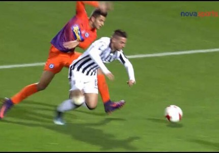 Έξω οι κλέφτεεεεεςςςςςςς...