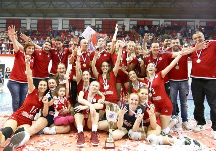 Το ημερολόγιο των τίτλων του Θρύλου! (Photos)